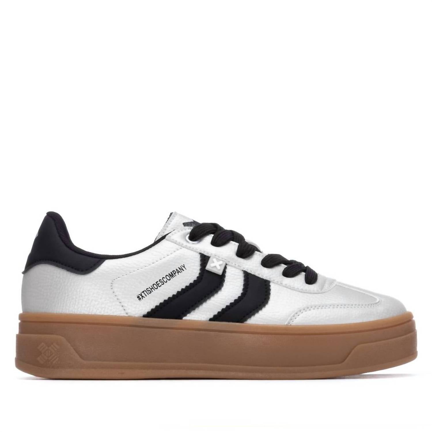 0ab427ad-1661-4a1c-8f77-468165f333c0-upscale_15k-1500x1500-70 Xti - Women's 144585 Round Toe Sneakers - Image 1