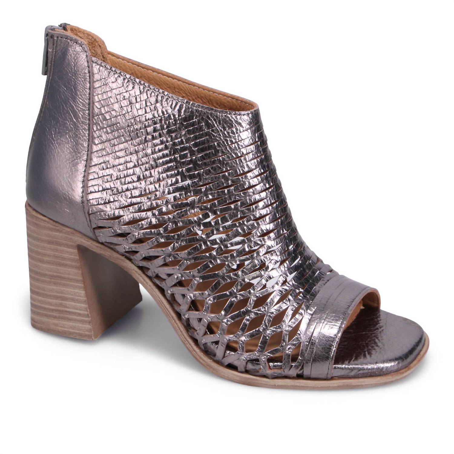 0f7e3360-361c-4232-a2a9-bb301de05ee1-upscale_15k-1500x1500-70 Bueno - Joey Heeled Sandal - Image 1