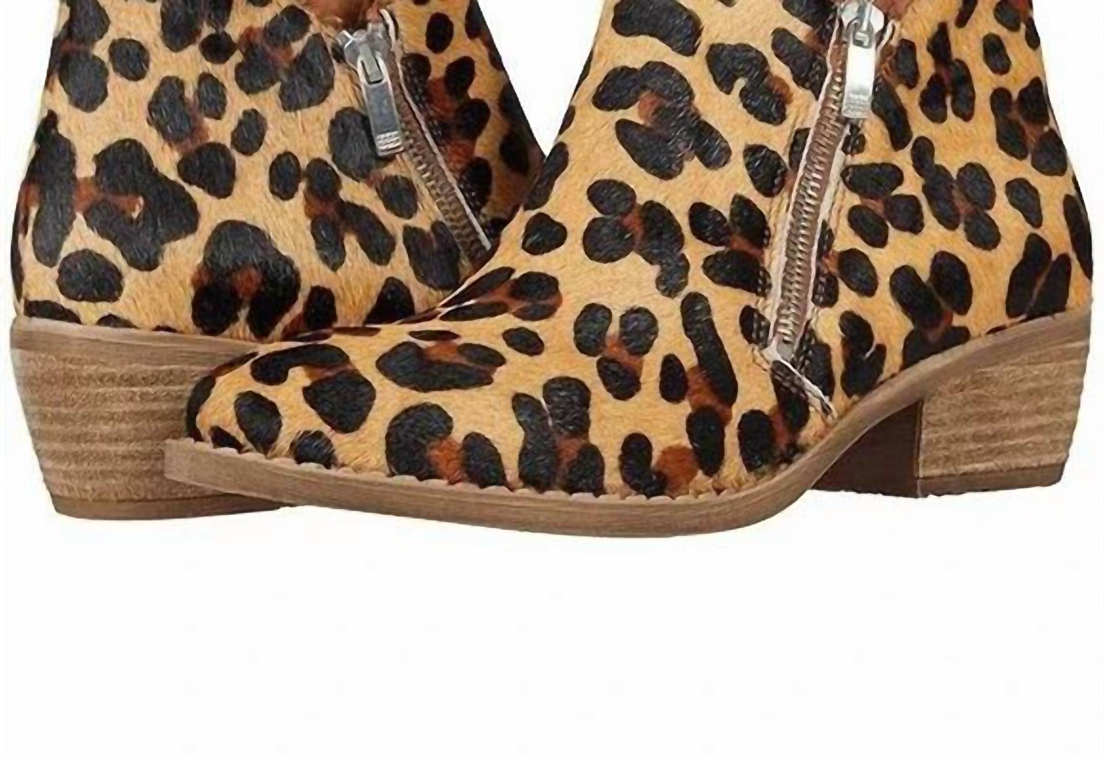 1530e9db-bff2-46b5-89e0-ebcb6df29e57-upscale_15k-1500x1500-70 Eric Michael - Women's Dallas Boot - Image 1
