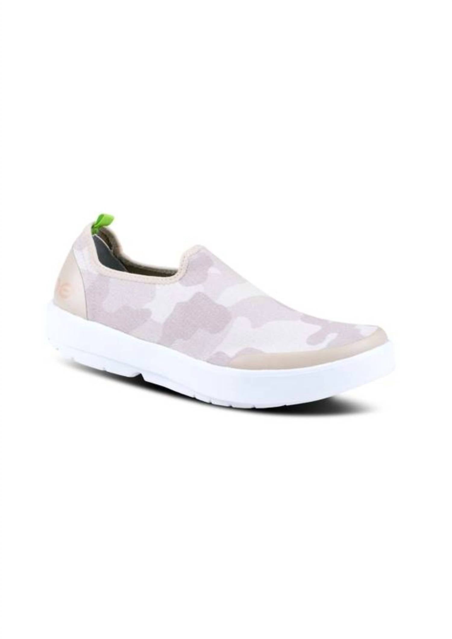 15eec2eb-4b71-4693-a1d2-ed479793848a-upscale_15k-1500x1500-70 Oofos - Women's Eezee Low Canvas Slip-on Shoes - Image 1