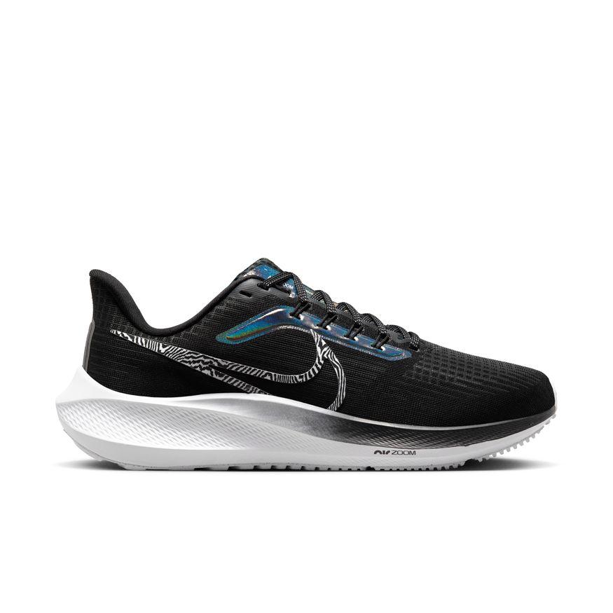 36881-BLACKWHITE-l Women's Nike Pegasus 39 Premium - Image 1
