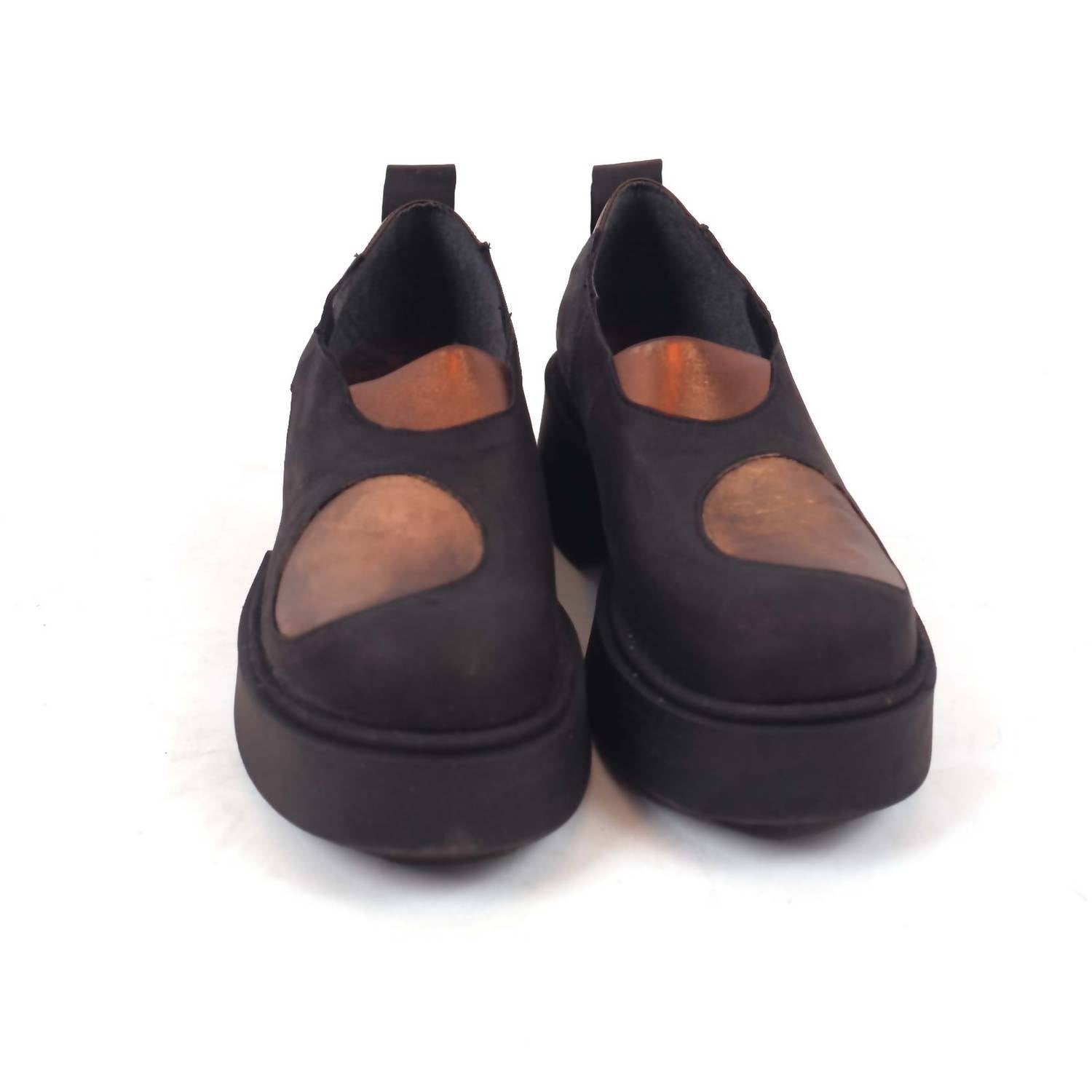 3d427f3a-5eb1-45eb-b6c7-727a17fae6bc-upscale_15k-1500x1500-70 Papucei - Niro Shoe - Image 1