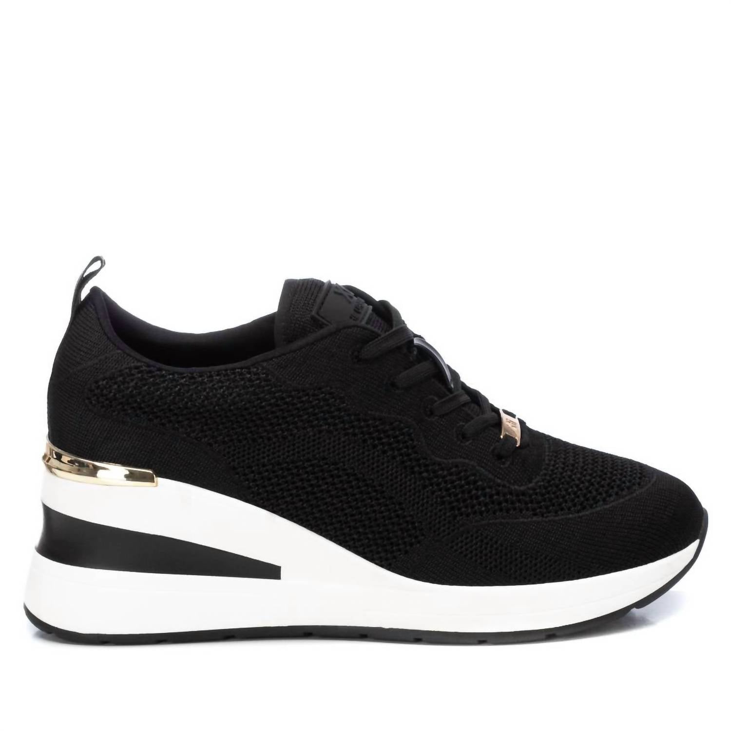404f8d98-80cc-405b-b10e-f29632d4290c-upscale_15k-1500x1500-70 Xti - Women's Trainer Sneakers - Image 1