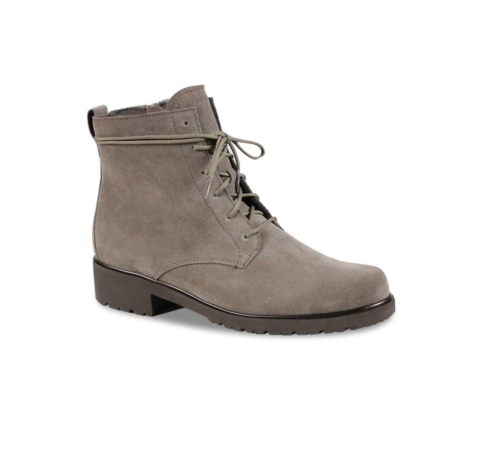 51d2a2e4-709c-4e14-91c8-43866b5907e2-upscale_15k-1500x1500-70 Munro - Women's Finnley Boot - Image 1