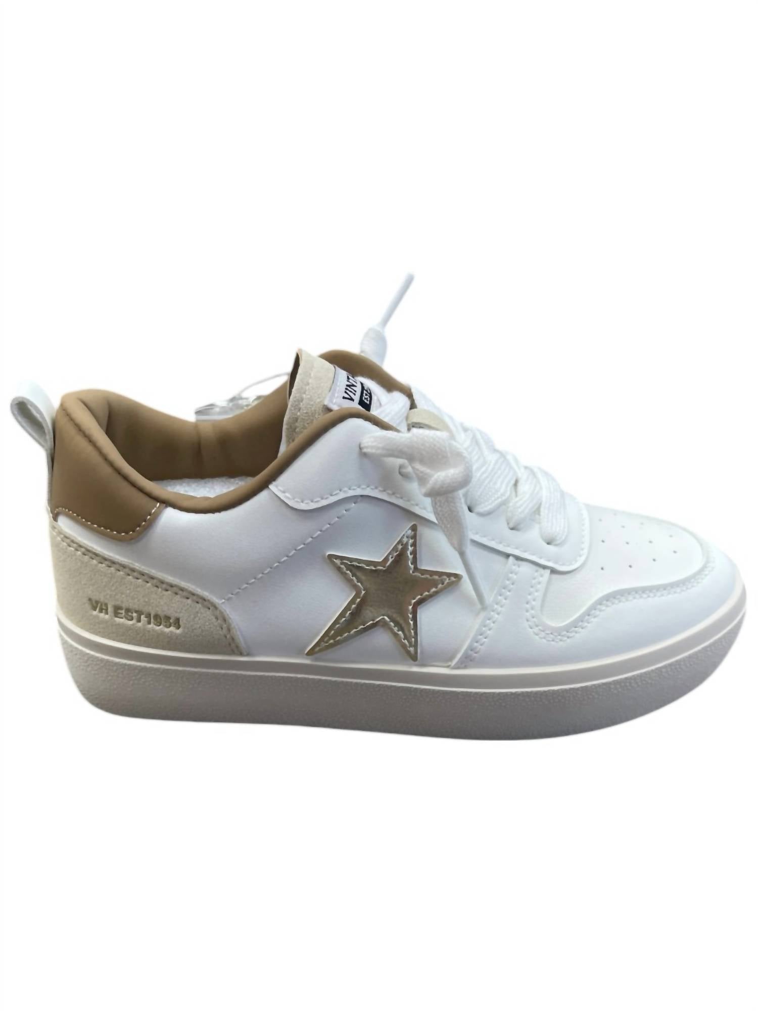 62eb265d-55fd-4c2a-9e4e-4c6499fb0e04-upscale_15k-1500x1500-70 Vintage Havana - Aura 3 Sneakers - Image 1