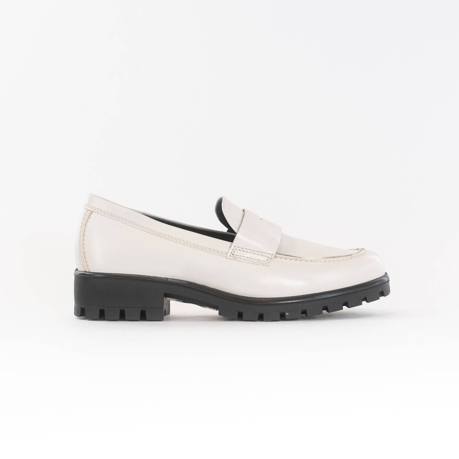 68cd0f7a-f204-4e5b-8b35-1df75d7dda26-upscale_15k-1500x1500-70 Ecco - Modtray Penny Loafer - Image 1