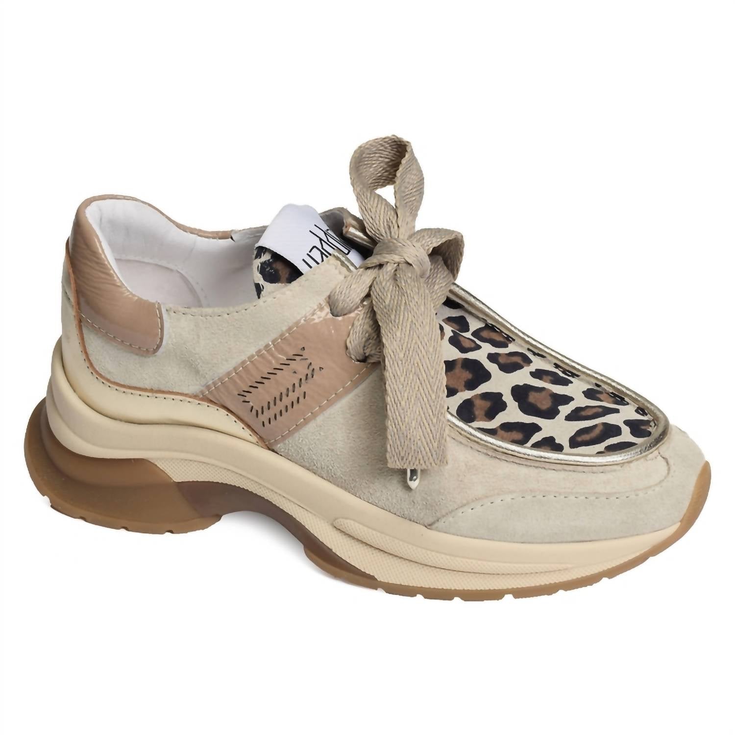 725c6212-842b-4cf1-bb8d-76d1b300d7c6-upscale_15k-1500x1500-70 Vaddia - Women's Turbo Sneaker - Image 1