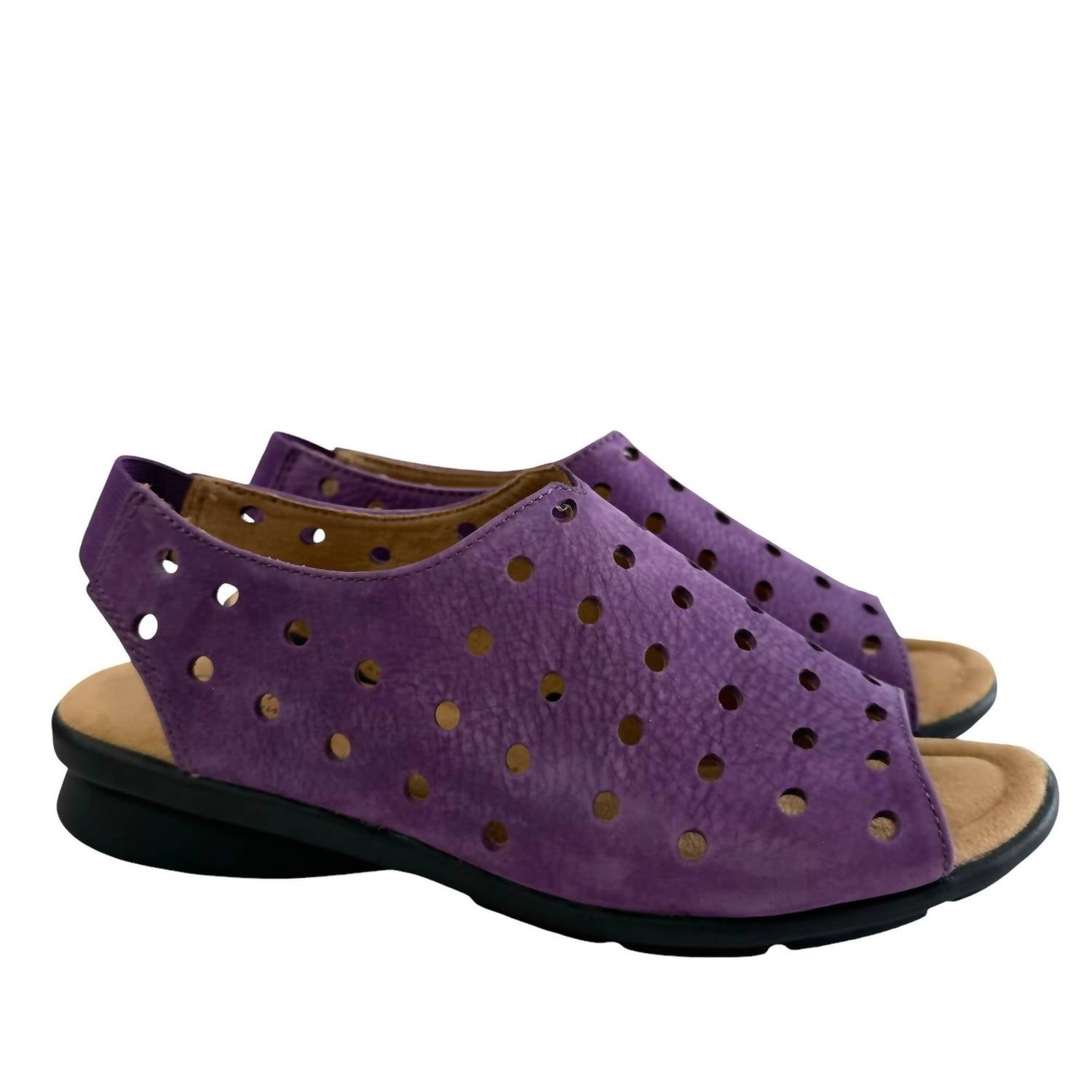 7ed9f955-0809-45f2-83b6-ff9d5be17c0e-upscale_15k-1500x1500-70 Comfortiva - Women's Petal Wide Sandal - Image 1