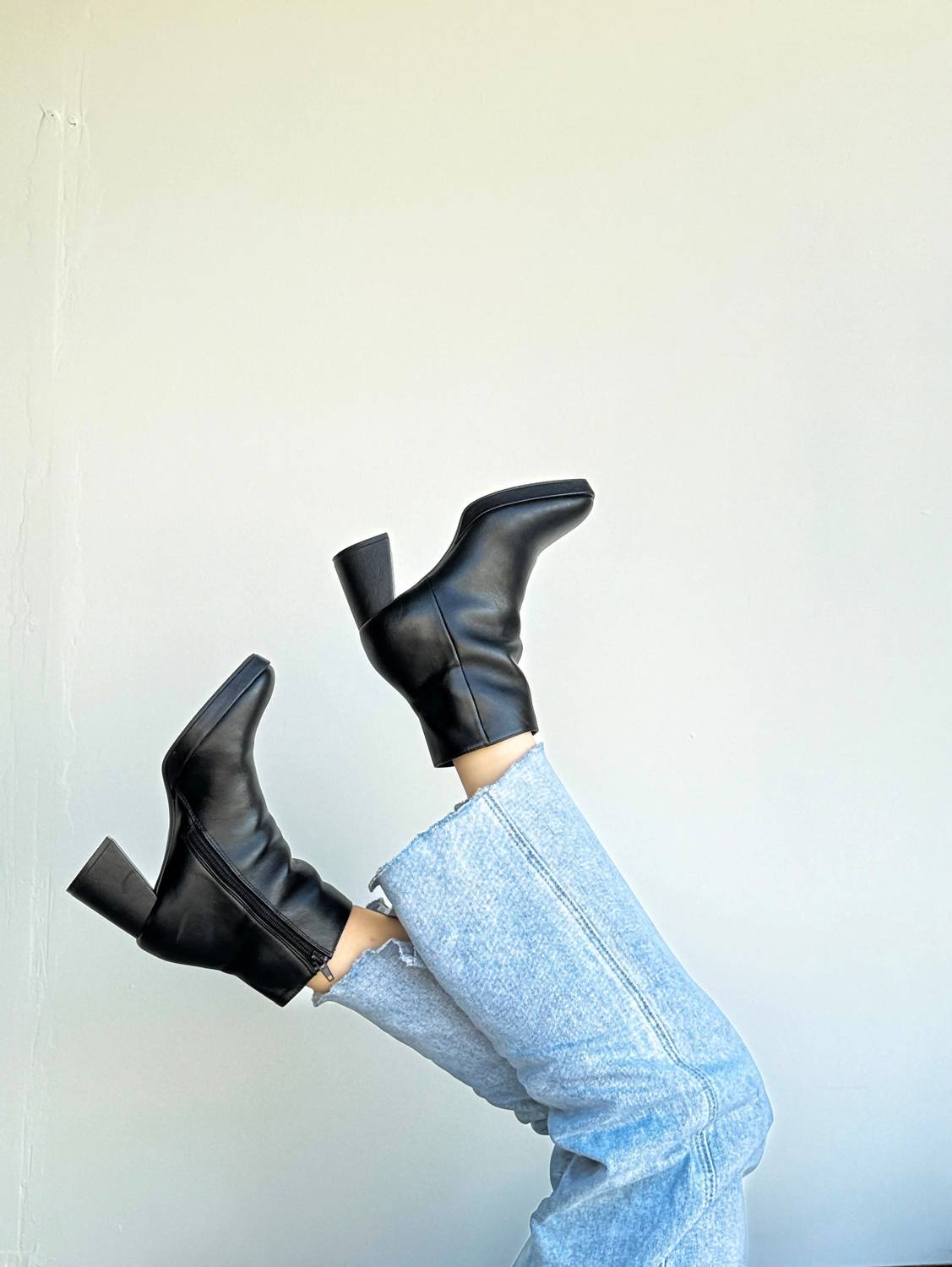 88cb6b7e-164b-4172-84bb-f20a491492d2-upscale_15k-1500x1500-70 Chinese Laundry - Women Shine On Me Booties - Image 1