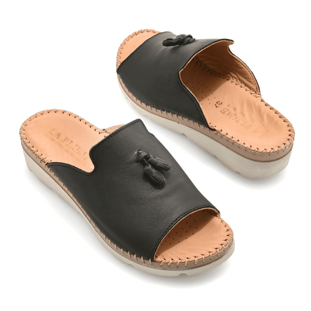 S475329-00003-13404 La Plume Tassle Italian Made Leather Sandals - Image 1
