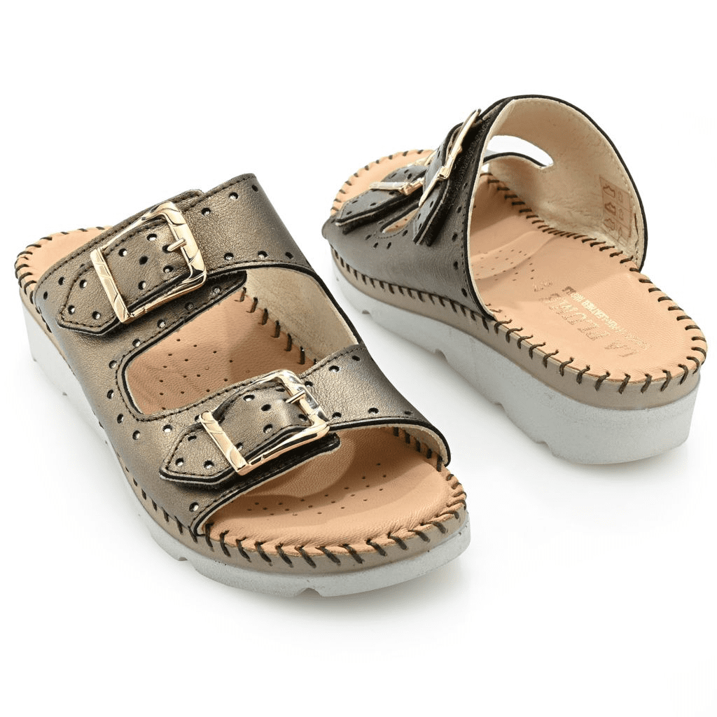 S475332-00133-13400 La Plume Clara Italian Made Leather Sandals - Image 1