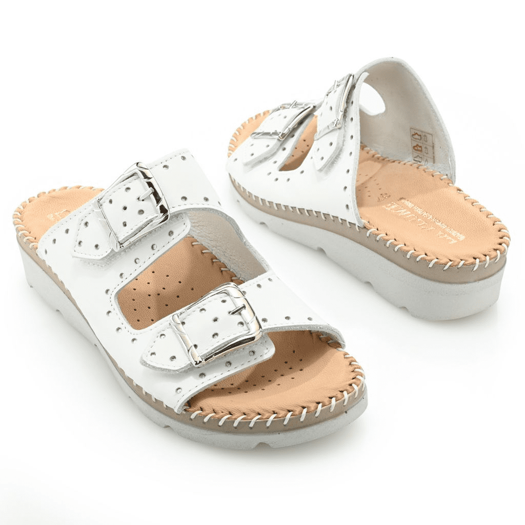S475332-03439-15900 La Plume Clara Italian Made Leather Sandals - Image 1