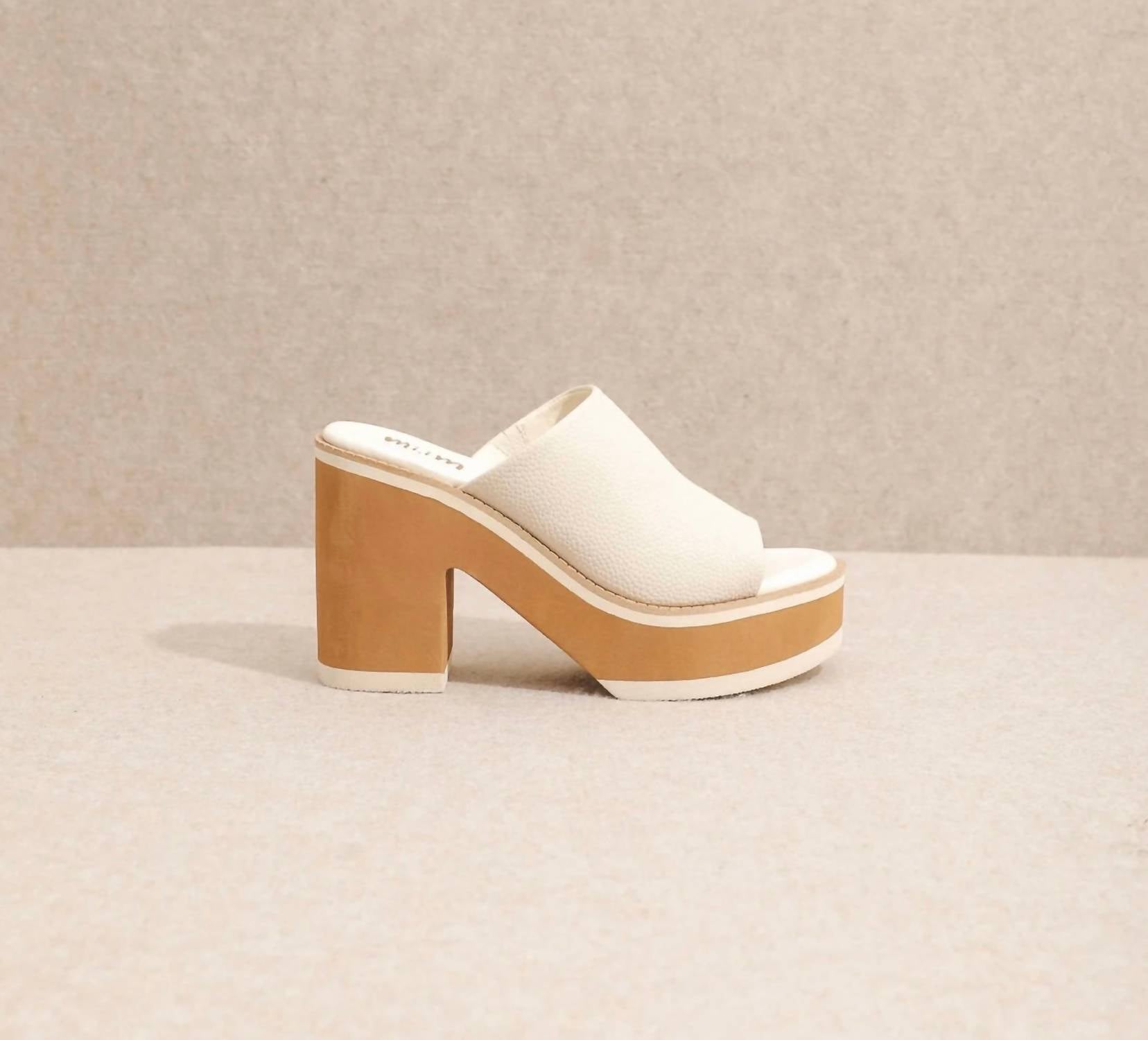 a6dc98db-1dd6-4daa-b2b9-b71688bae718-upscale_15k-1500x1500-70 Mi.Im - Strut In Style Chunky Platform Sandal - Image 1