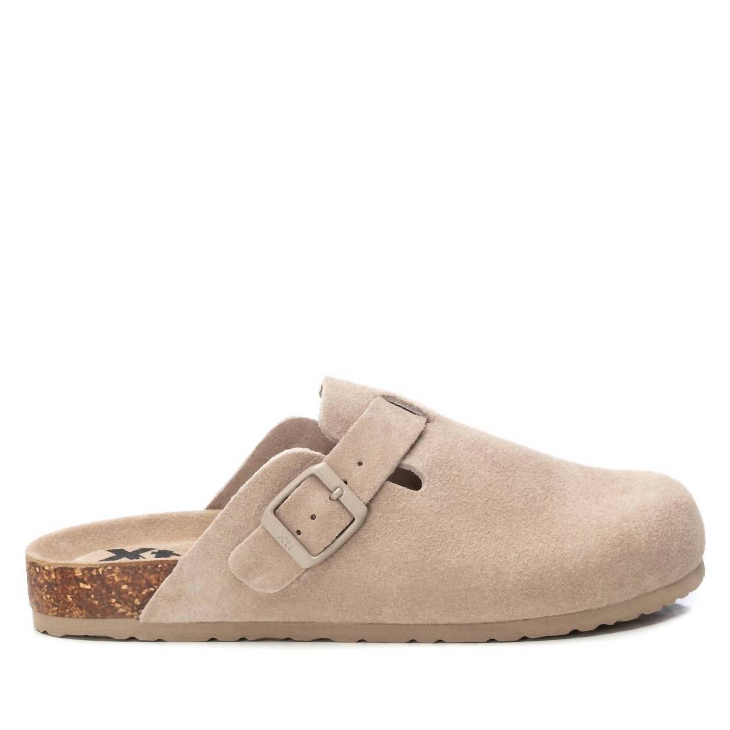 b6b42132-d697-4f6f-87df-18dd15dd6385-upscale_15k-1500x1500-70 Xti - Women's Suede Clogs - Image 1
