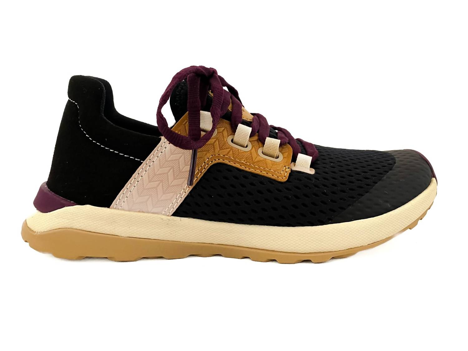 b79982a9-5273-4325-863c-7bf3f75934bc-upscale_15k-1500x1500-70 Olukai - Women's Wailuku Sneaker - Image 1