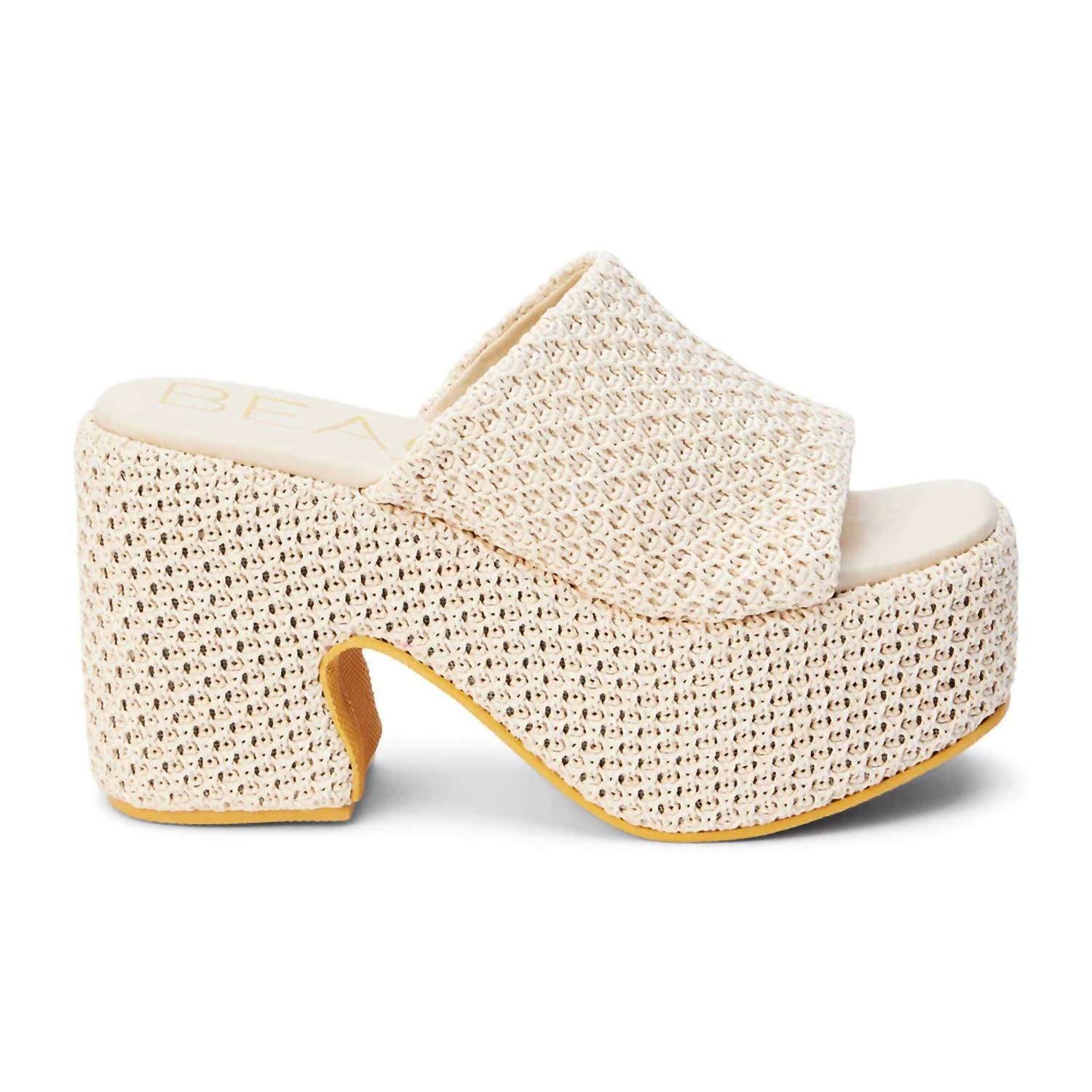 caa259d1-fbd2-4b68-a6d8-10f7bdf44ab1-upscale_15k-1500x1500-70 Matisse - Women's Como Platform Heel - Image 1