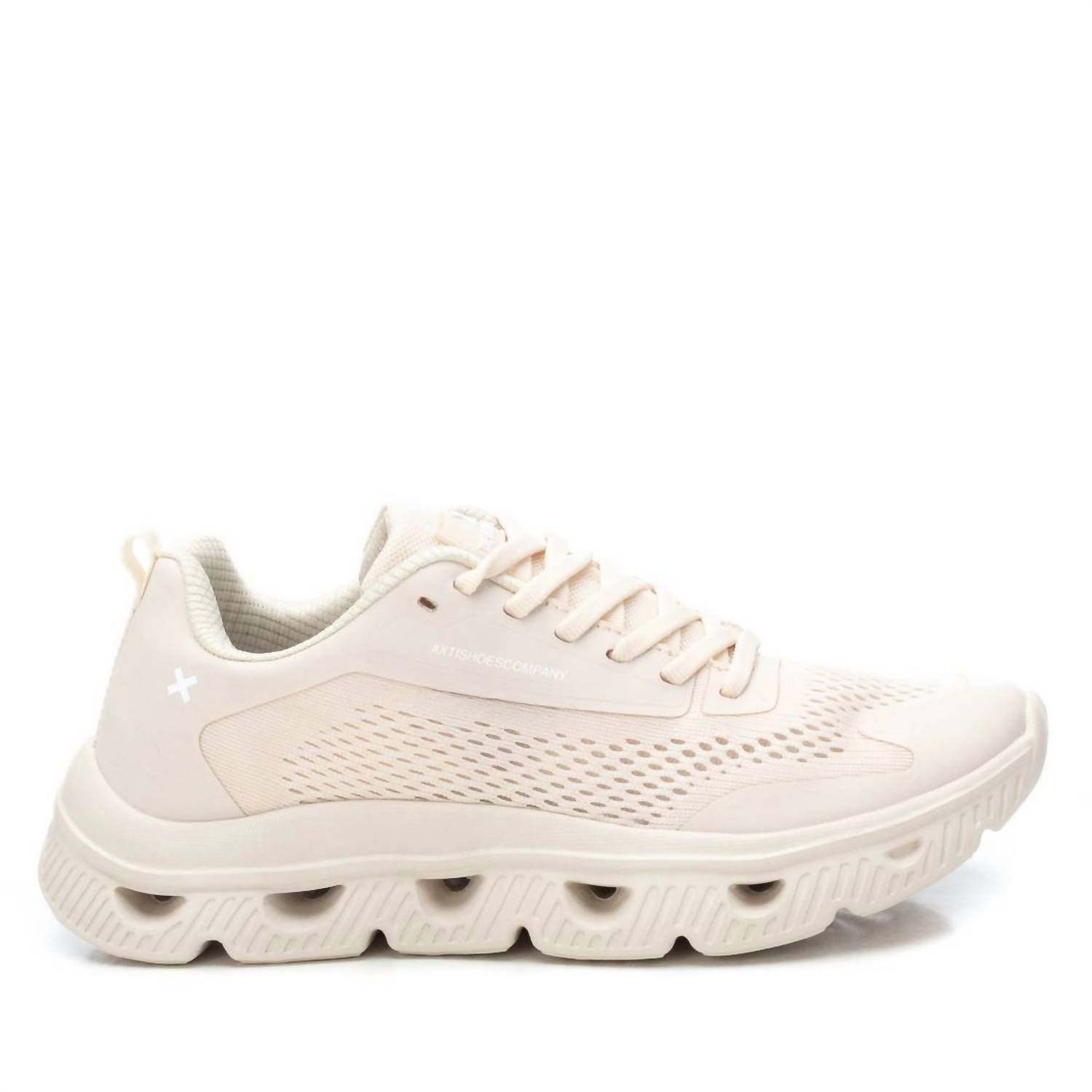 d6595ff3-1631-4af9-aaab-b9cb33c973b8-upscale_15k-1500x1500-70 Xti - Women's Trainer Sneakers - Image 1