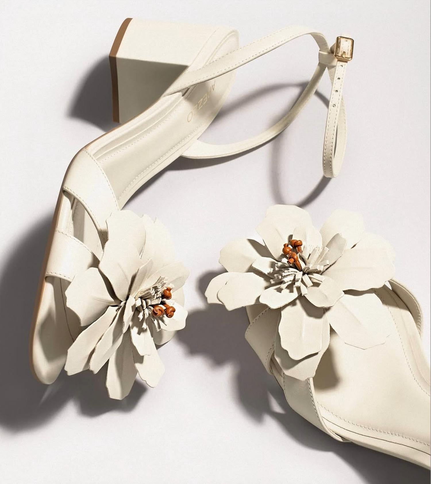 d790ce2a-19d7-4329-bf69-065ef5c5991b-upscale_15k-1500x1500-1 Arezzo - Women's Daisy Block Sandal - Image 1