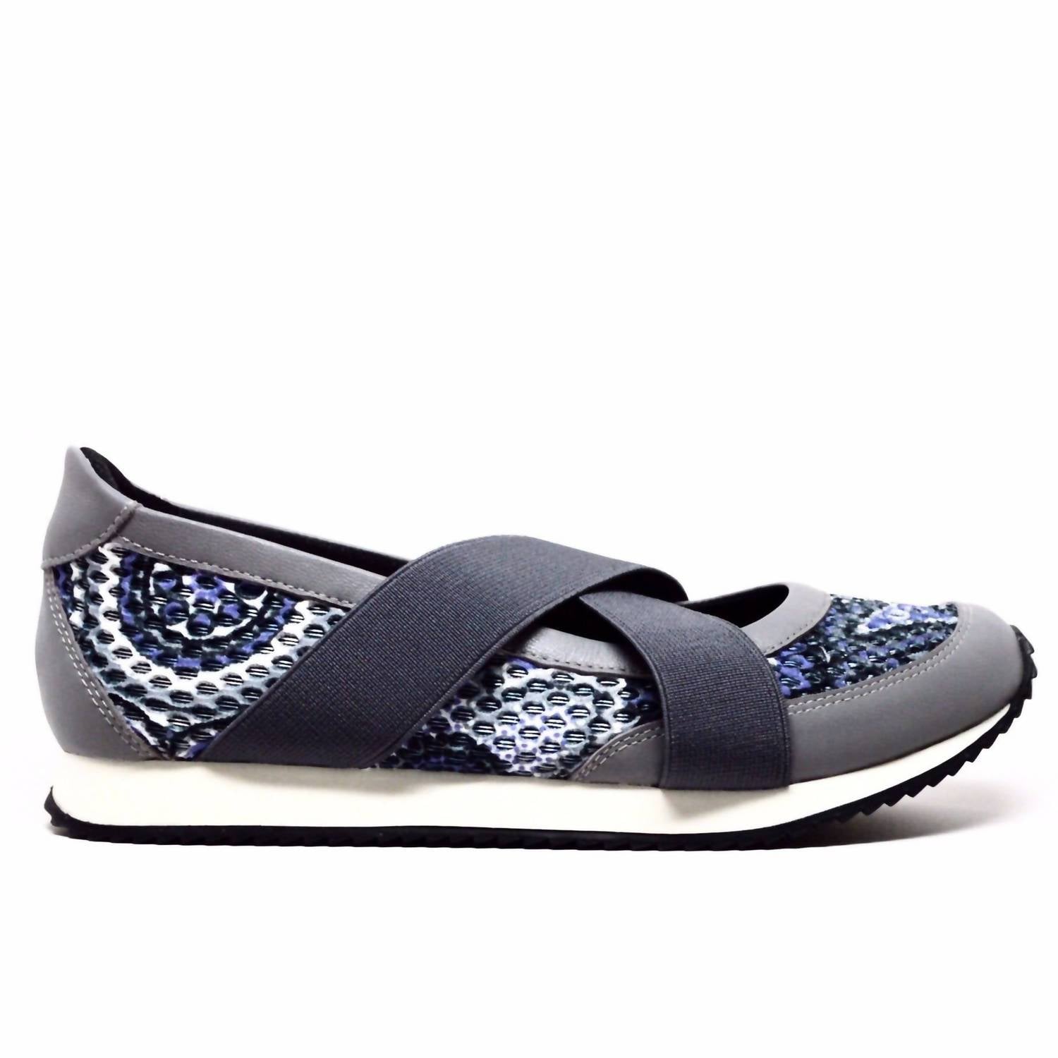 e5049a8b-d29a-405e-9396-73335c7c3944-upscale_15k-1500x1500-70 Chelsea Jones - Women's Tuck Walking Shoes - Image 1