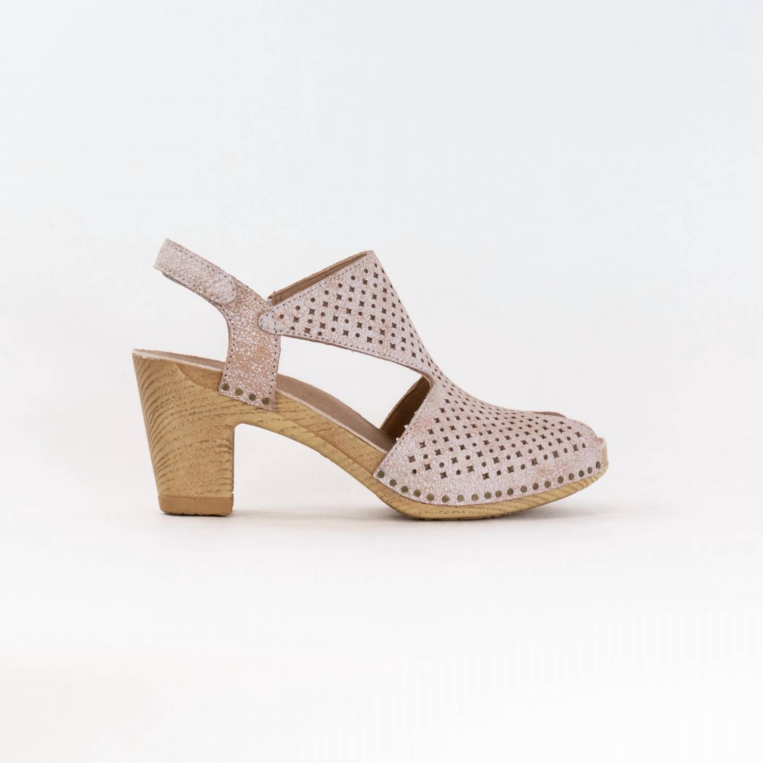 e55358c3-dbf0-4665-9d4b-8daa7e9140c2-upscale_15k-1500x1500-70 Dansko - Women's Teagan Sandal - Image 1