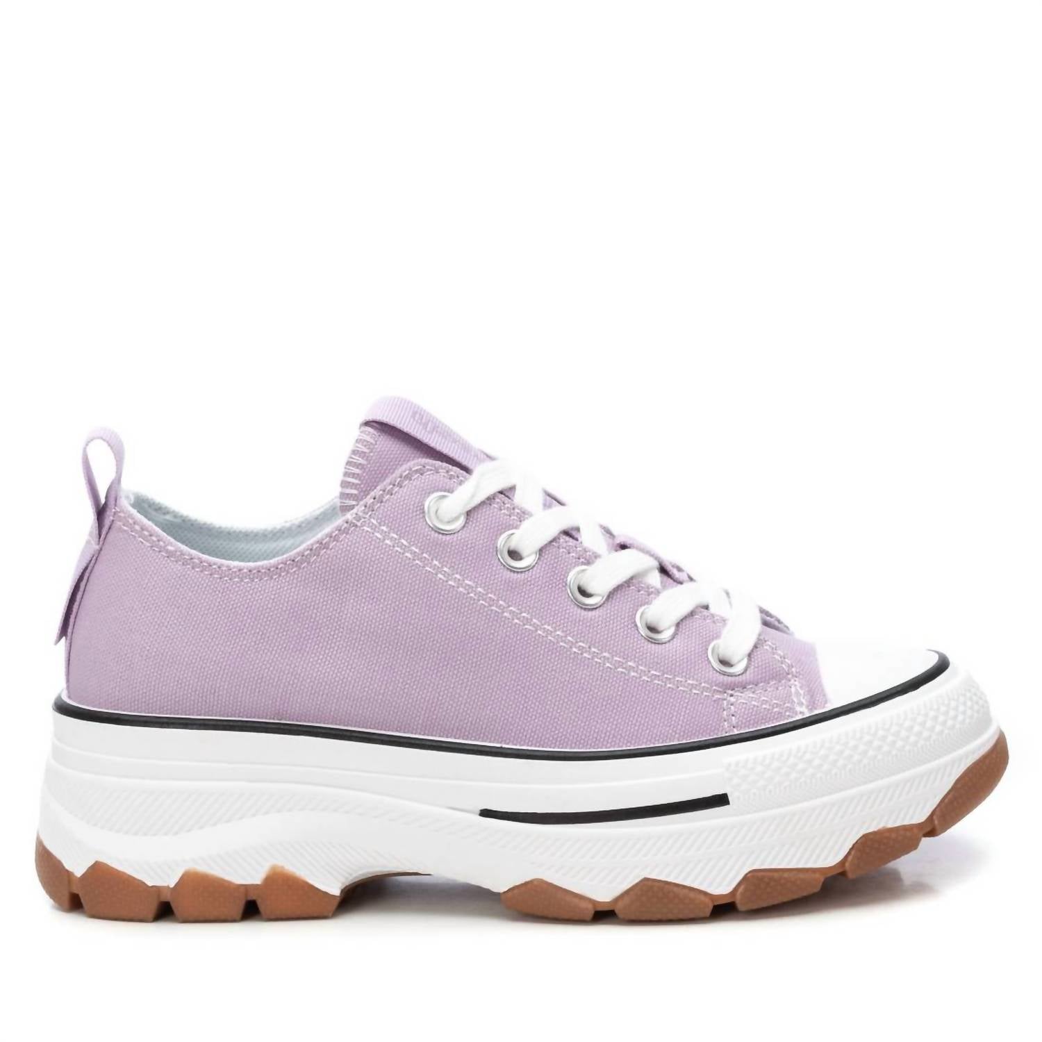 f09b4730-cdc2-4ad2-9922-3239de6c8911-upscale_15k-1500x1500-70 Xti - Women's Urban Casual Sneakers - Image 1
