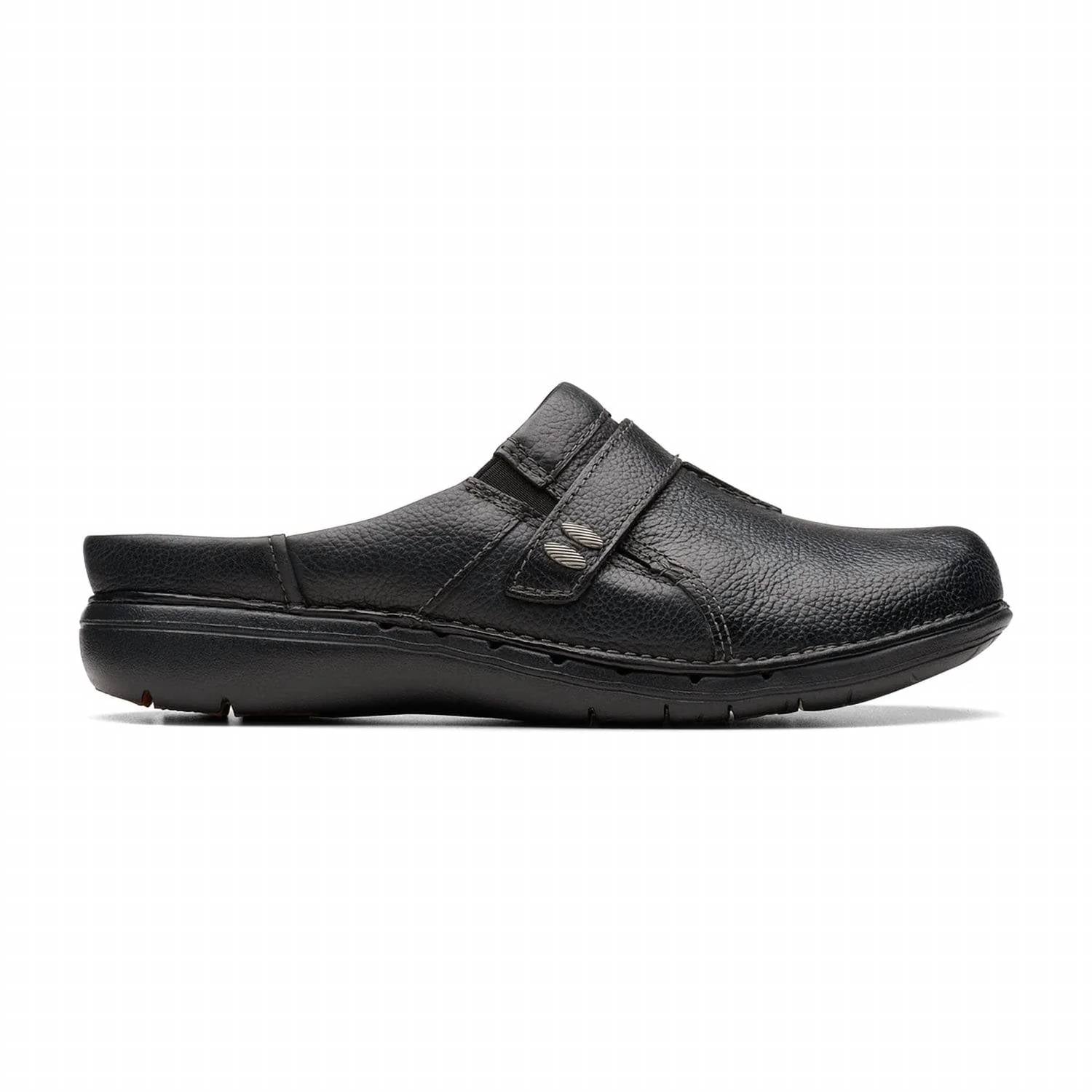 fc69e53a-856c-4fd2-9d85-4091e1388f4c-upscale_15k-1500x1500-70 Clarks - Women's Un Loop Ease Slip-on Shoes - Image 1