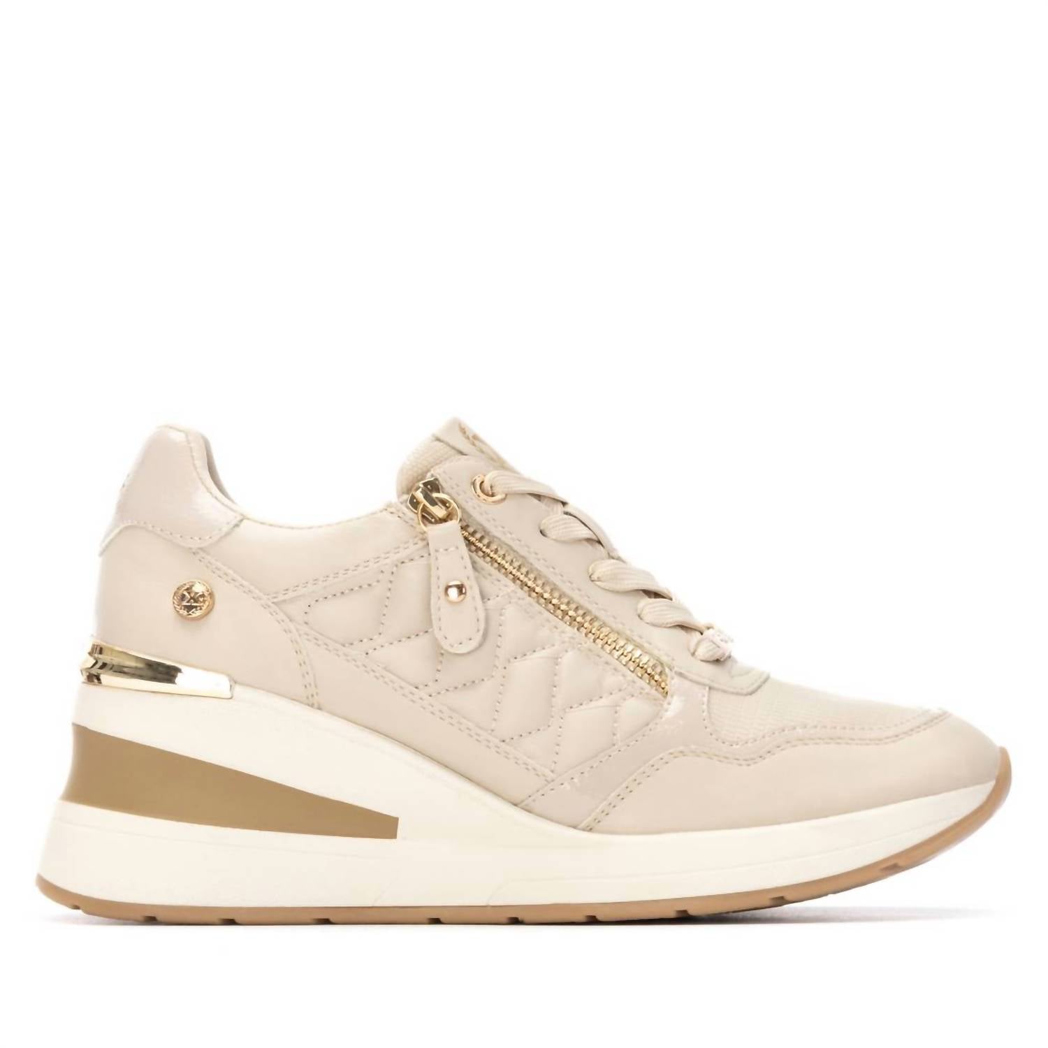fd31f7ef-df87-4bab-813b-b3a635486135-upscale_15k-1500x1500-70 Xti - Women's 144380 Round Toe Sneakers - Image 1