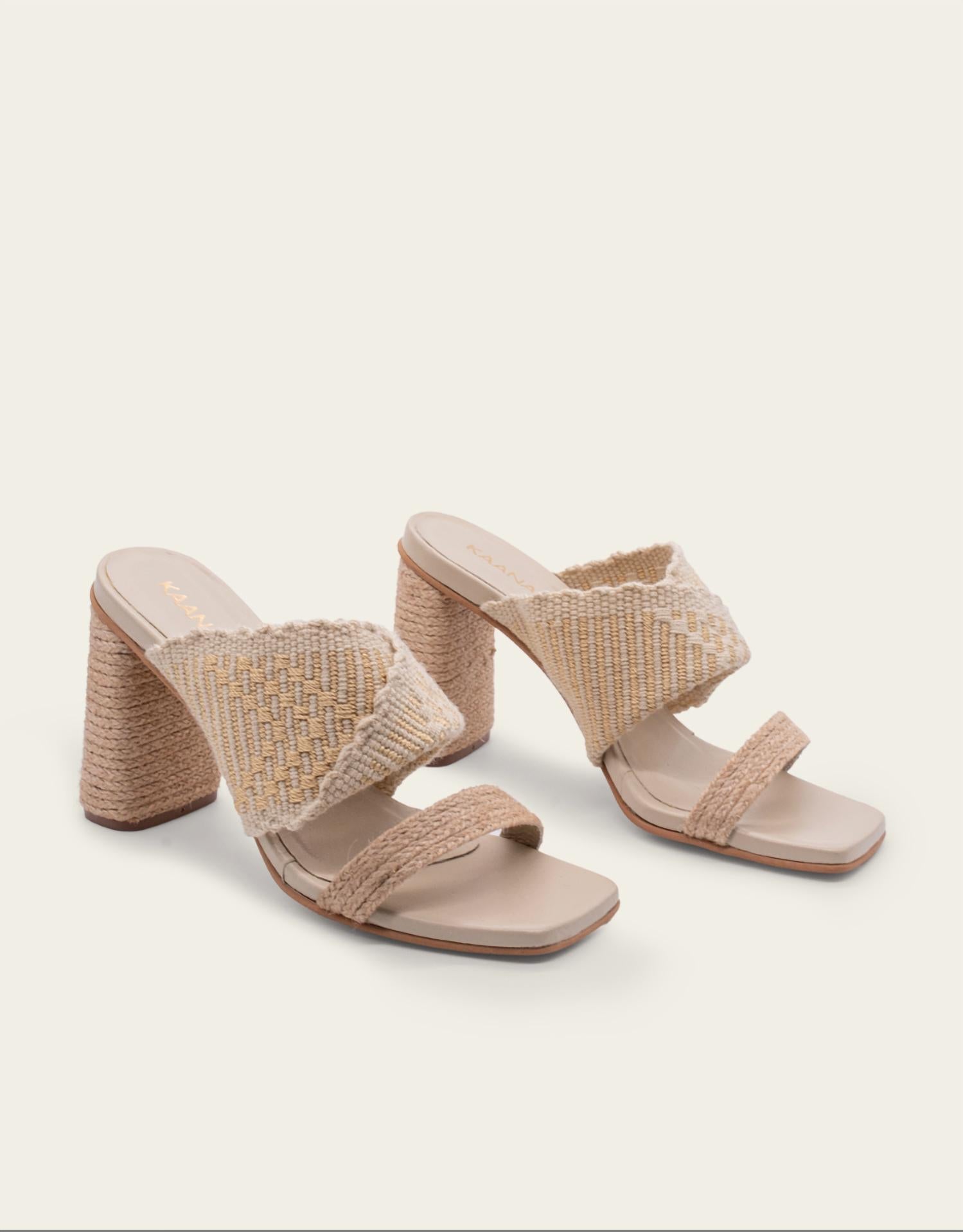 fe1d0b87-0400-4a0f-8f83-e140d1fa0b8d-upscale_15k-1500x1500-1 Kaanas - Women's Rai Heel - Image 1