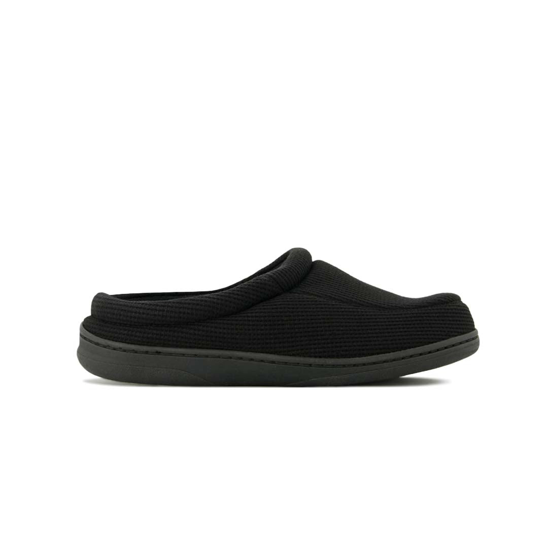 INA-Intl-Men_s-Essentials-Slippers-_SMF0950BPL-BLK_1 Men's Essentials Slippers (SMF0950BPL BLK) - Image 1